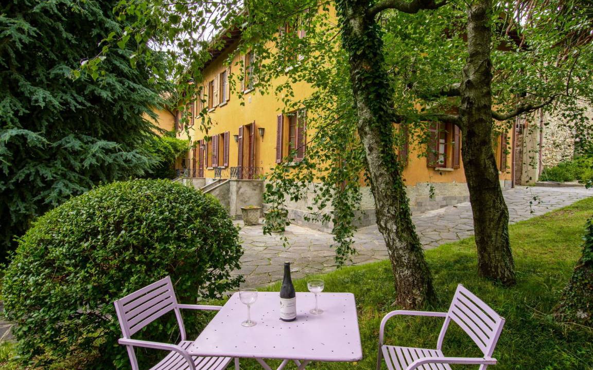 Tavernerio Apartment | 100 m² Apartment ∙ 2 bedrooms ∙ 4 guests