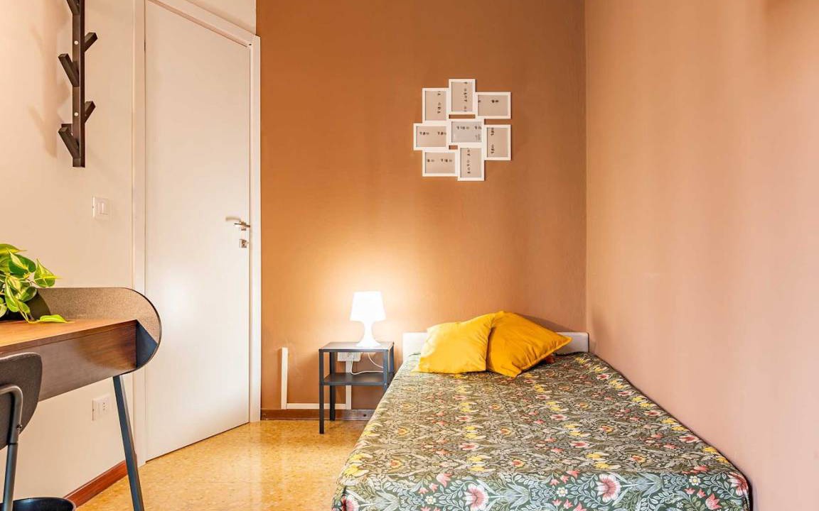 Gallaratese Resort | 100 m² Private room ∙ 1 bedroom ∙ 1 guest