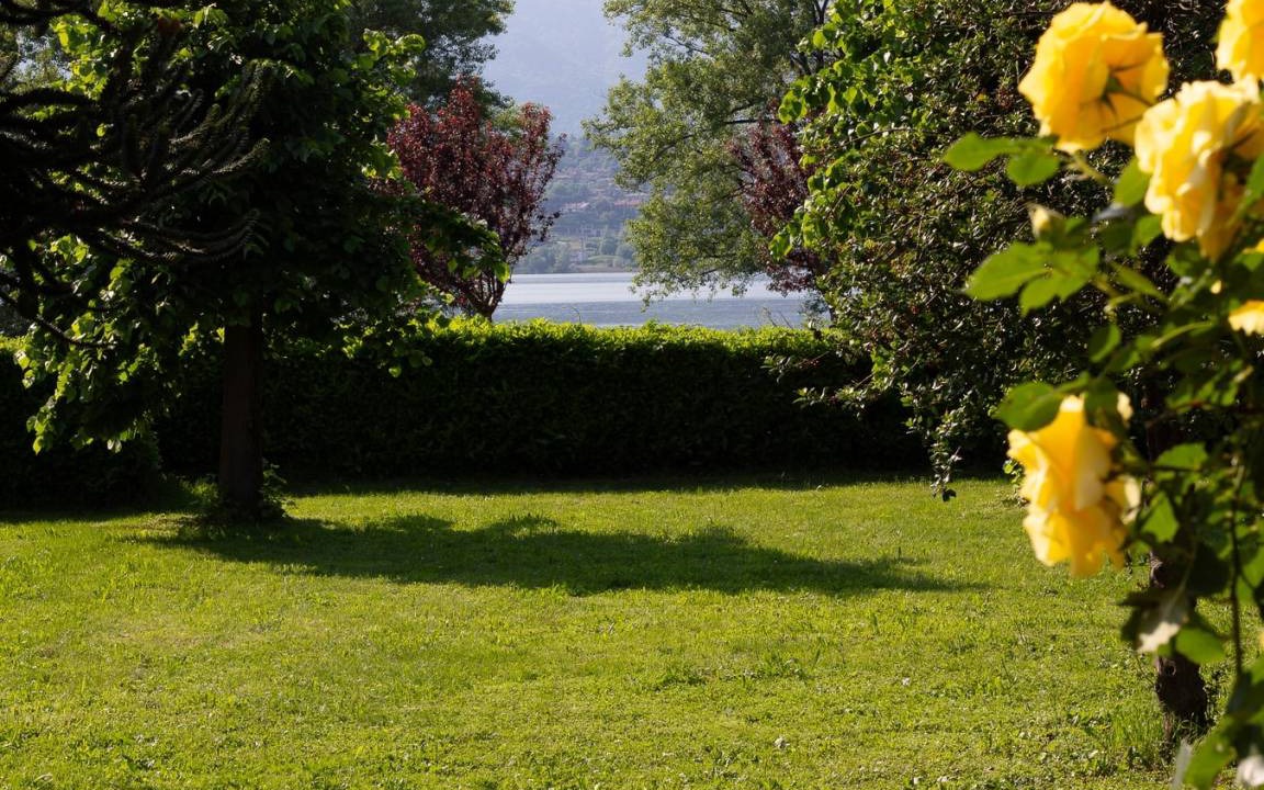 Bosisio Parini Apartment | 110 m² Apartment ∙ 2 bedrooms ∙ 4 guests