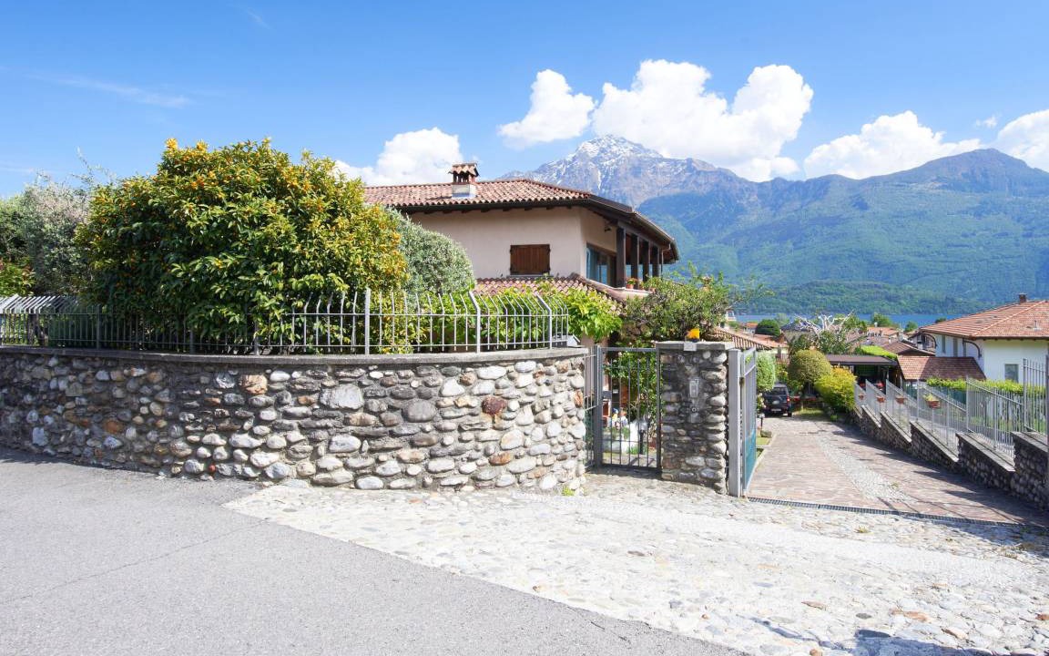 Domaso Apartment | 110 m² Apartment ∙ 2 bedrooms ∙ 4 guests