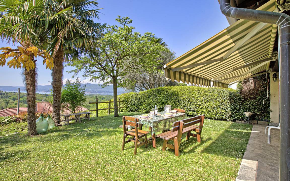 Besozzo House | 130 m² House ∙ 2 bedrooms ∙ 4 guests