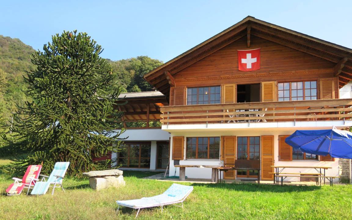 Castello Villa | 140 m² Villa ∙ 4 bedrooms ∙ 6 guests