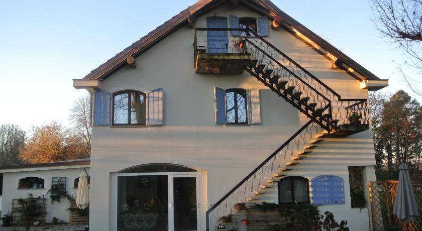 Somma Lombardo Bed & Breakfast | 17 m² Bed and breakfast ∙ 4 guests