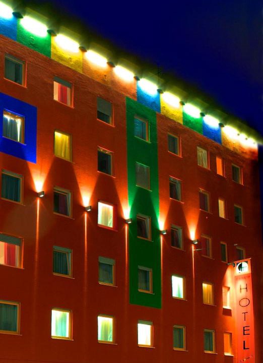 Augustenstraße Hotel | 1st Creatif Hotel Elephant