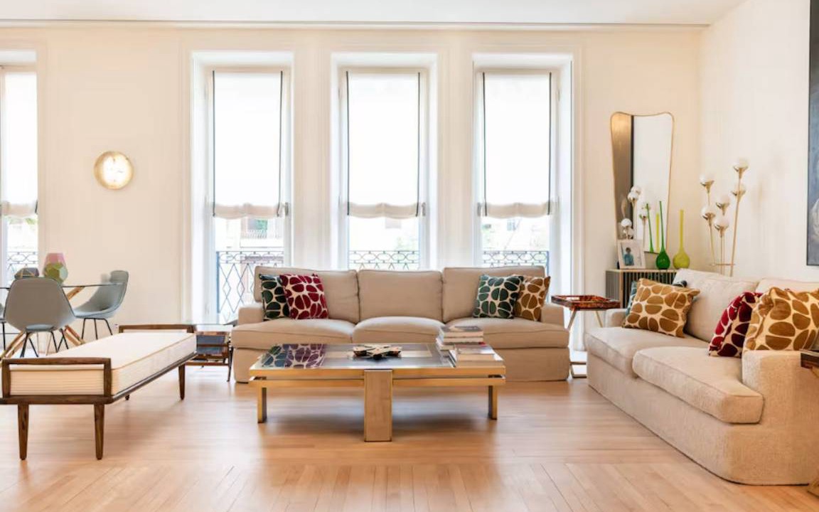 Tricolore Apartment | 200 m² Apartment ∙ 3 bedrooms ∙ 5 guests