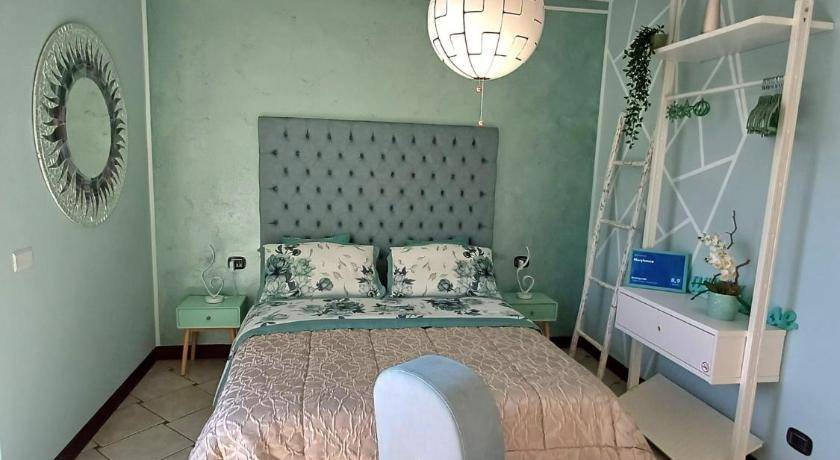 Venegono Superiore Bed & Breakfast | 25 m² Bed and breakfast ∙ 3 guests