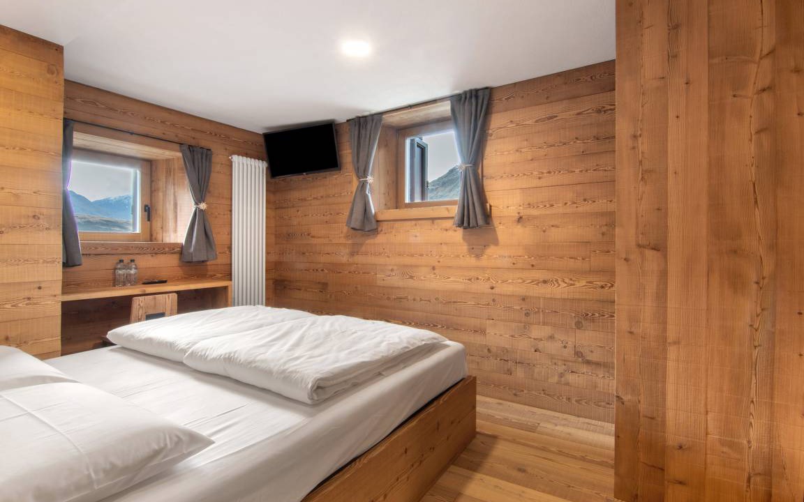 Montespluga Resort | 25 m² Private room ∙ 1 bedroom ∙ 2 guests
