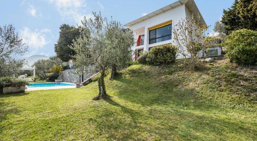 Gaino Villa | 250 m² Villa ∙ 3 bedrooms ∙ 8 guests