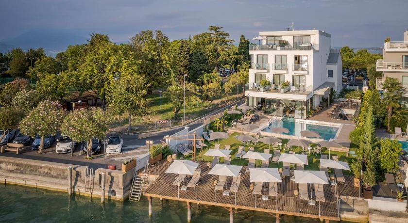 Sirmione Hotel | 27 m² Hotel ∙ 127 guests