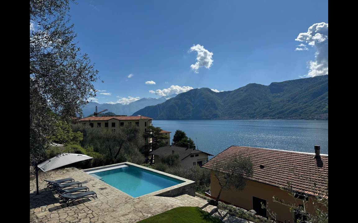 Colonno Villa | 300 m² Villa ∙ 5 bedrooms ∙ 10 guests