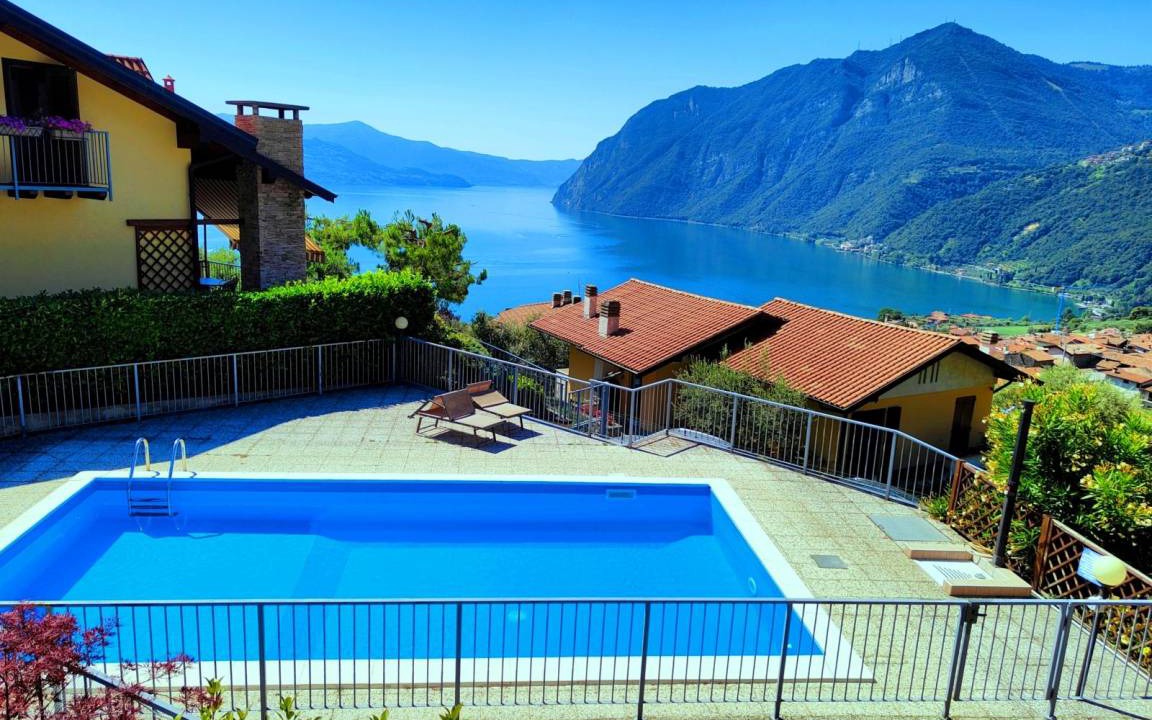 Riva di Solto Apartment | 35 m² Apartment ∙ 1 bedroom ∙ 2 guests
