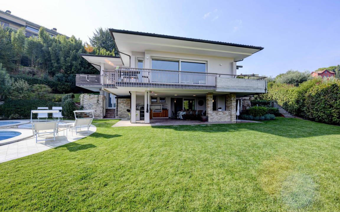 Cunettone-villa Villa | 350 m² Villa ∙ 5 bedrooms ∙ 10 guests