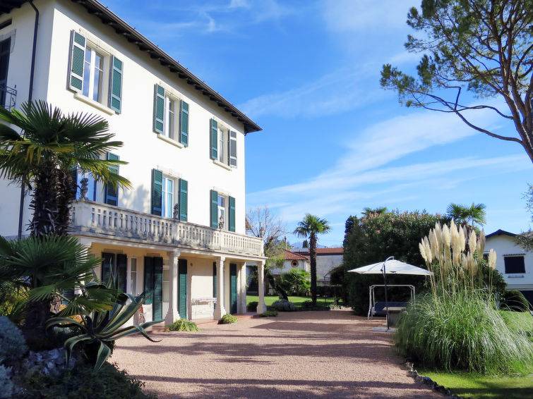 Azzano Other | 50 m² Castle ∙ 1 bedroom ∙ 4 guests