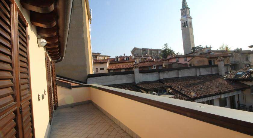 Ponte San Pietro Apartment | 60 m² Apartment ∙ 5 guests