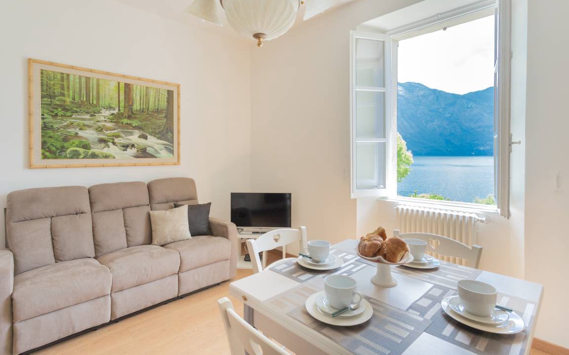 Azzano Apartment | 65 m² Apartment ∙ 2 bedrooms ∙ 4 guests