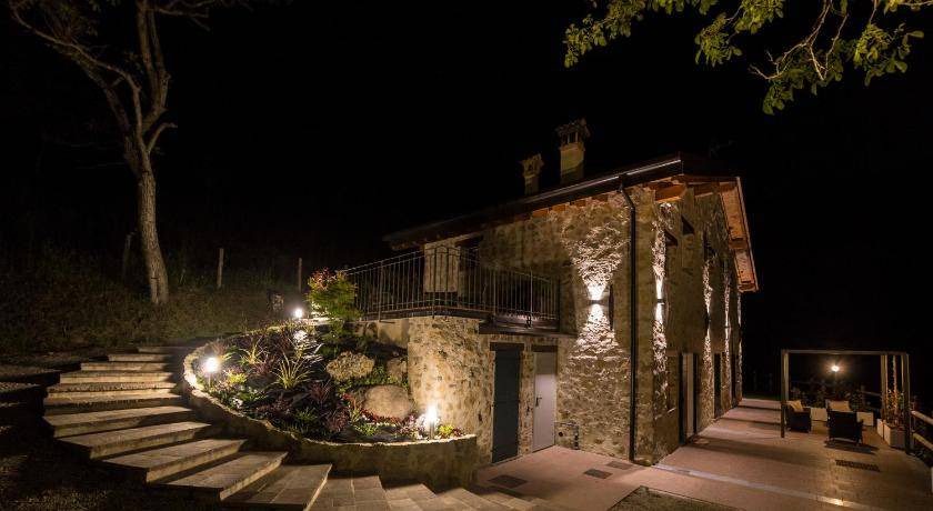 Zone House | 65 m² Farmhouse ∙ 2 bedrooms ∙ 4 guests