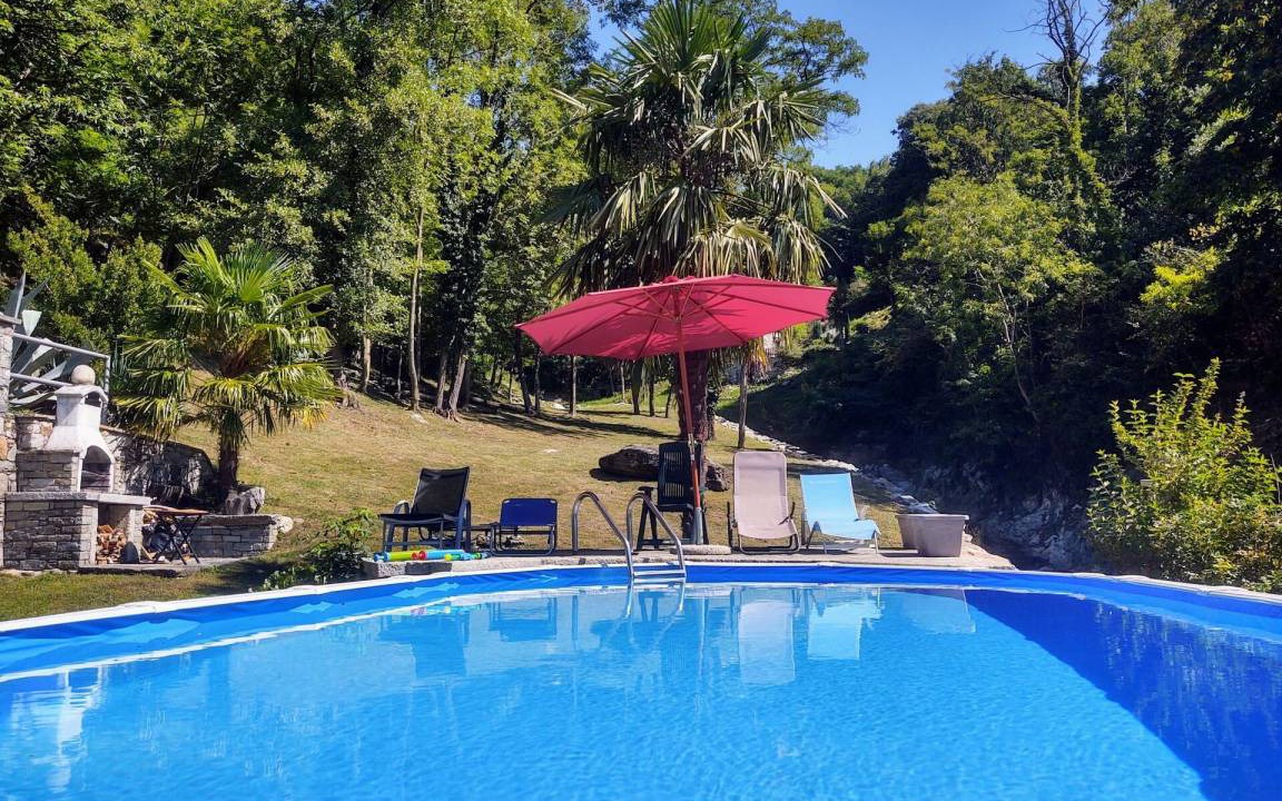 Albonico Apartment | 70 m² Apartment ∙ 2 bedrooms ∙ 4 guests