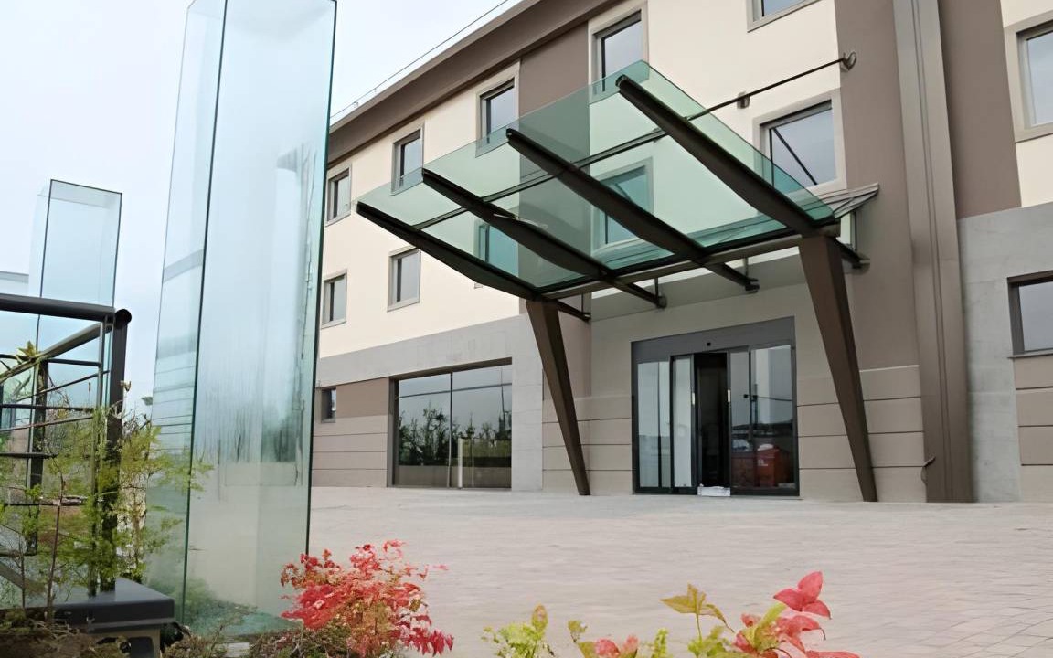 Grassobbio Hotel | 70 m² Hotel ∙ 127 guests