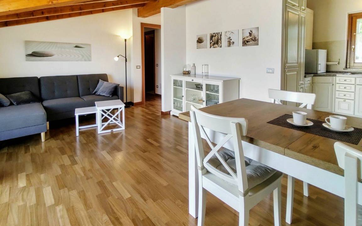 Porto Valtravaglia Apartment | 75 m² Apartment ∙ 2 bedrooms ∙ 4 guests