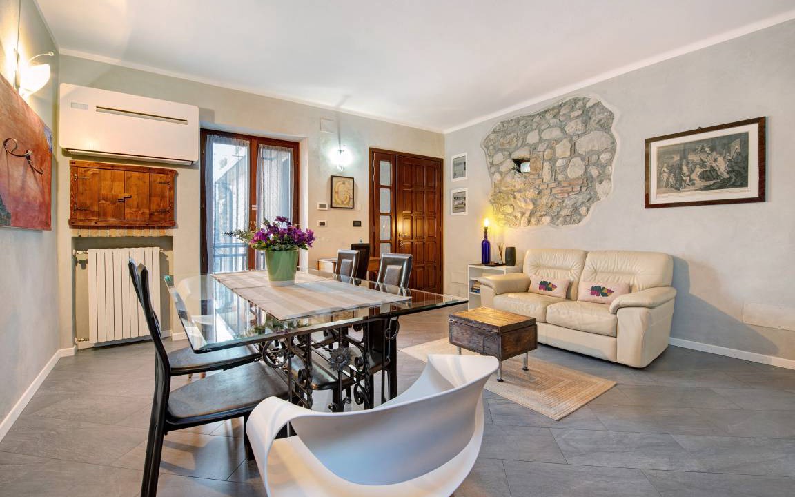 Moniga del Garda Apartment | 75 m² Apartment ∙ 2 bedrooms ∙ 5 guests