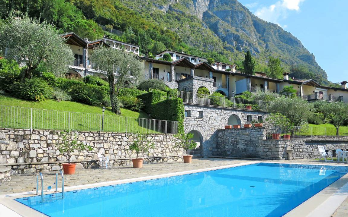 Cressogno House | 75 m² House ∙ 1 bedroom ∙ 4 guests