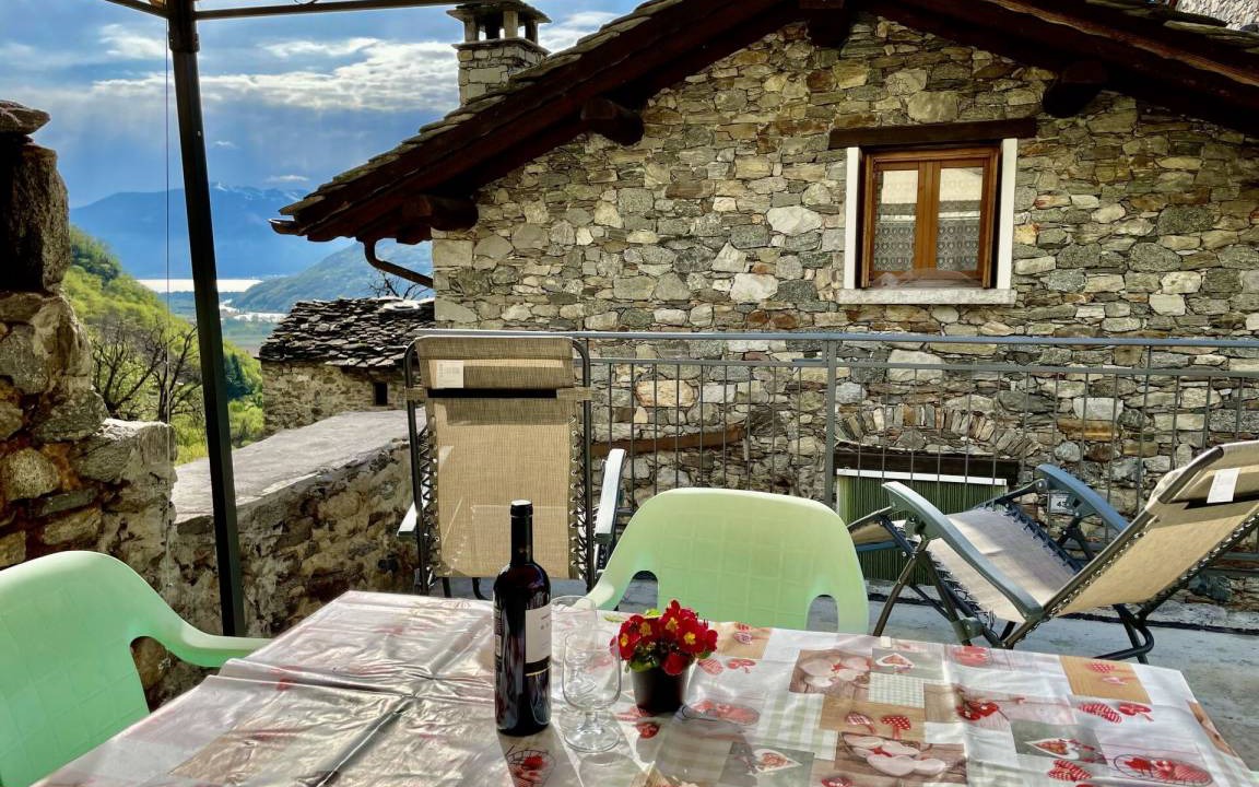 Verceia Other | 80 m² Accommodation ∙ 1 bedroom ∙ 3 guests