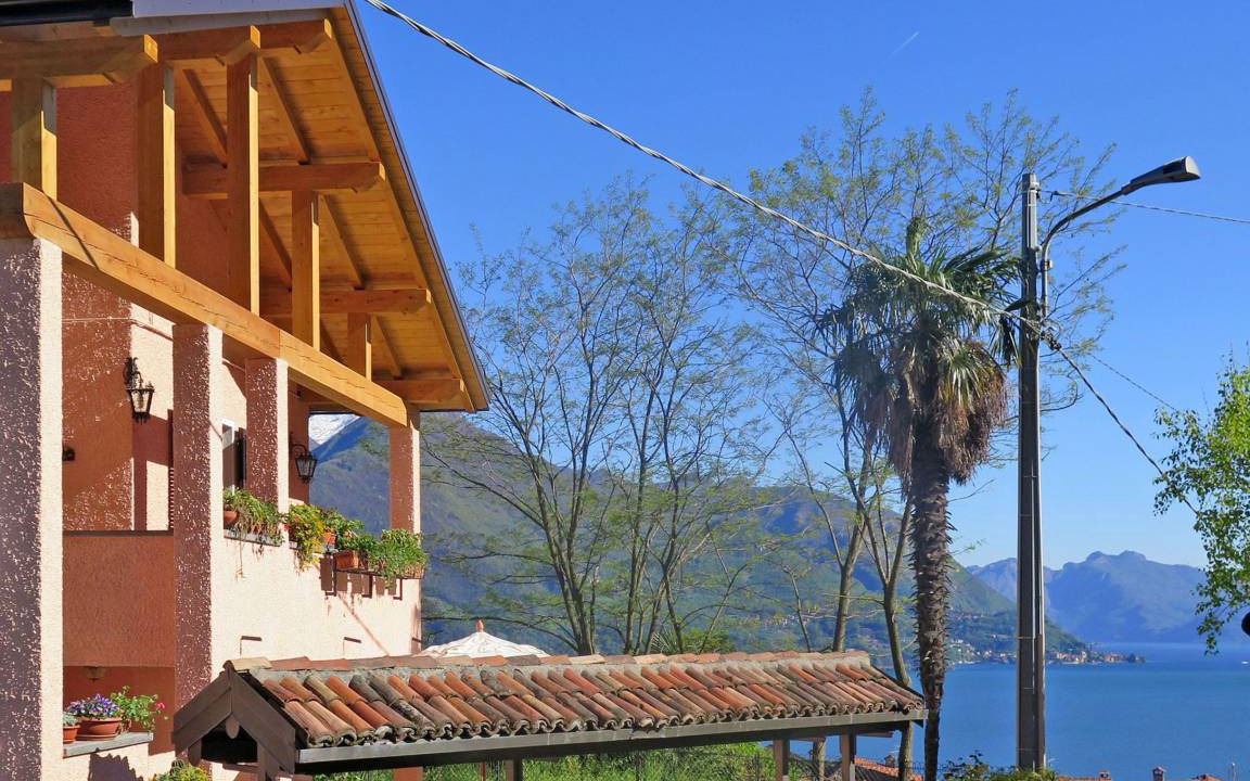 Santa Maria - Rezzonico Apartment | 85 m² Apartment ∙ 2 bedrooms ∙ 4 guests