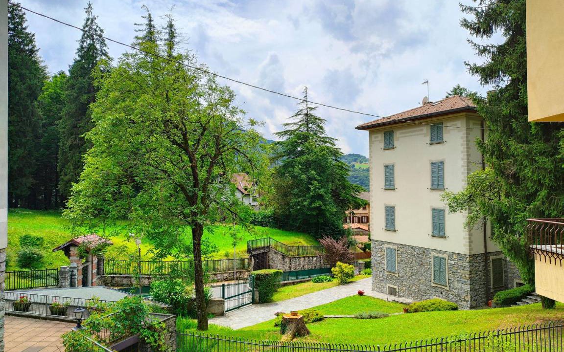 Esino Lario Apartment | 86 m² Apartment ∙ 2 bedrooms ∙ 4 guests