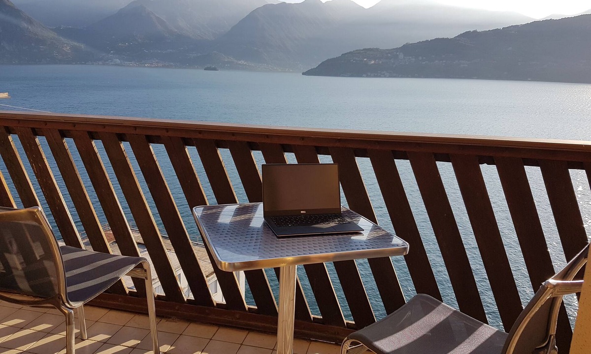 Tavernola Apartment | A breathtaking view