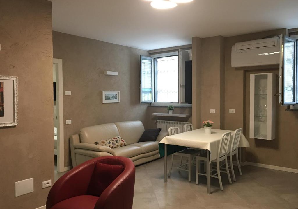 Isola Apartment | A due passi dal bosco verticale