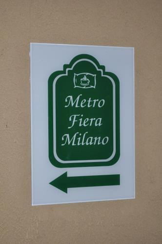 Pero House | Affittacamere Metro Fiera