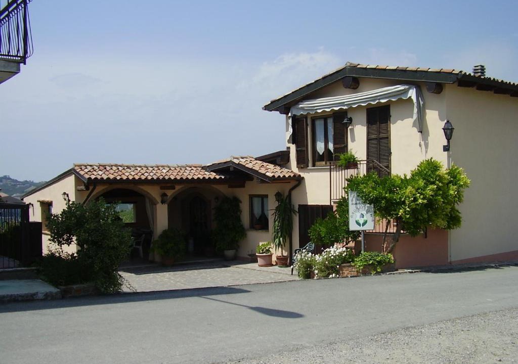 Montecalvo Versiggia House | Agriturismo Bagarellum