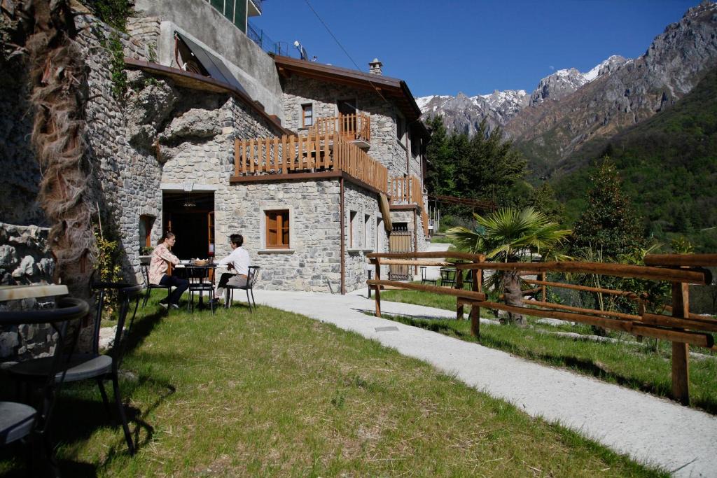 Mandello del Lario House | Agriturismo Crotto Di Somana
