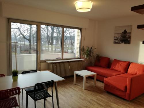 Stockum Apartment | Apartment at Düsseldorf Exhibition