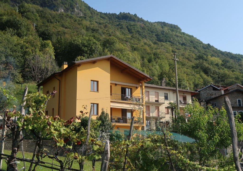 Travisa Apartment | Apartment Gialla by Interhome