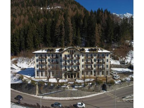 Ponte di Legno Apartment | Apartment in Ponte di Legno