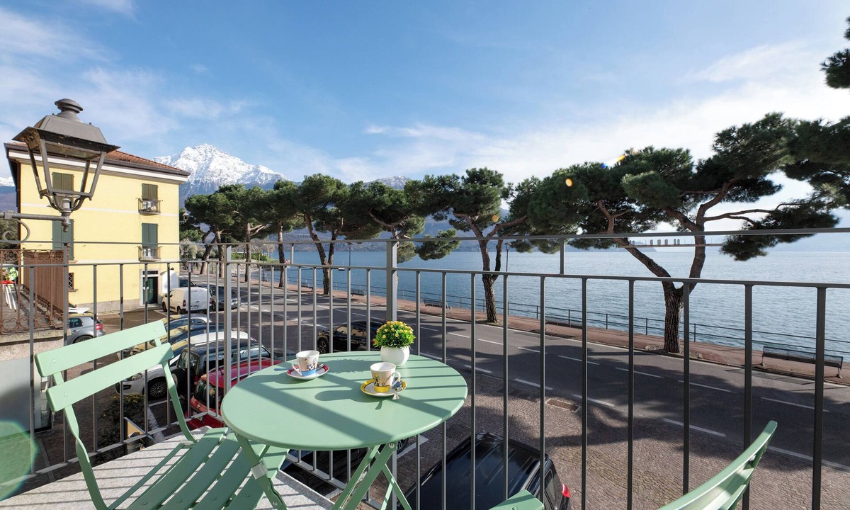 Domaso Apartment | Apartment 'Lake View' with Lake View, Balcony and Wi-Fi