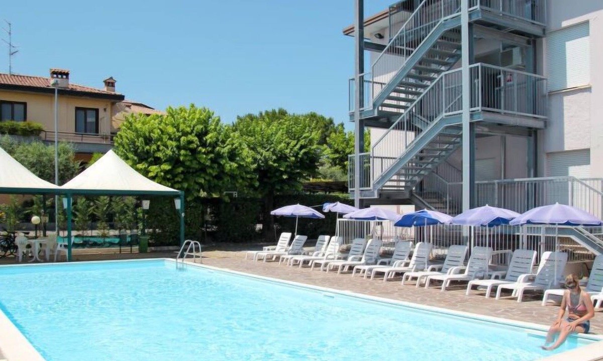 Colombare Apartment | Apartment Poggio al Lago in Sirmione - 6 persons, 2 bedrooms