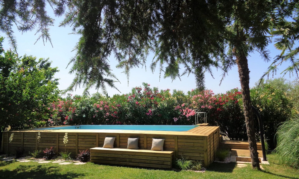 Salo Apartment | Apartment with garden and pool, near Salò