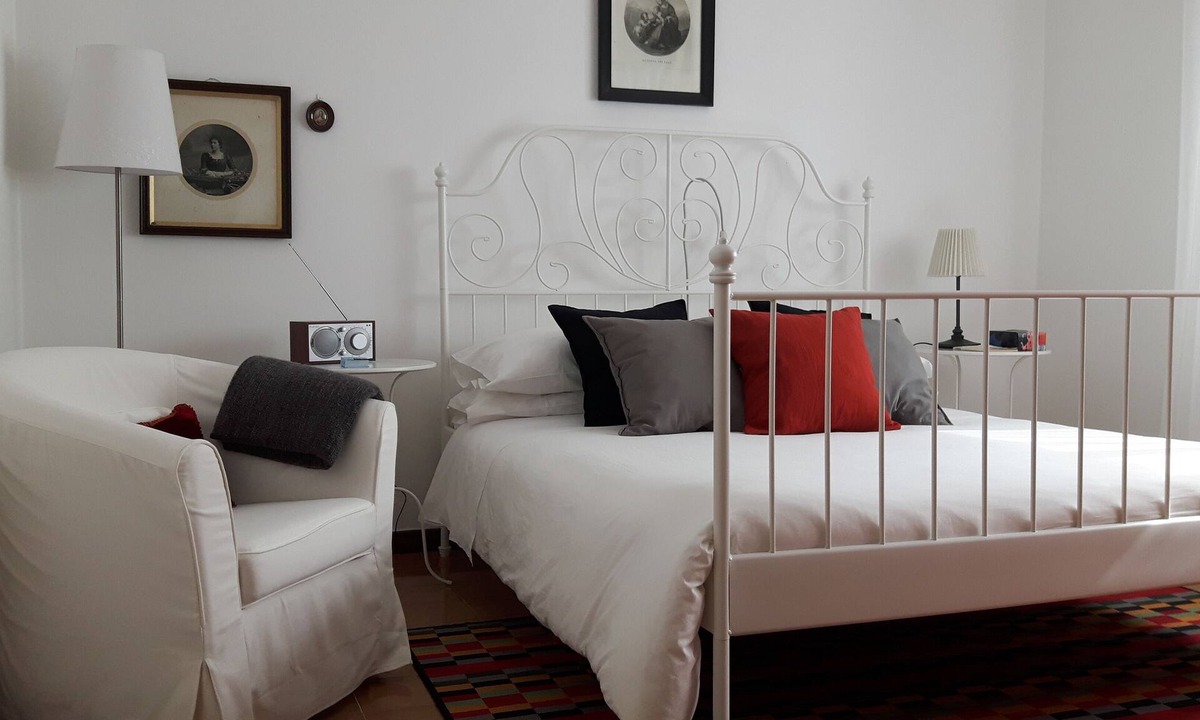 Bellagio Apartment | Apartment with garden and private parking