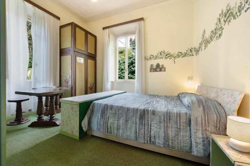 Brunate Apartment | App Narciso in Villa Marchello