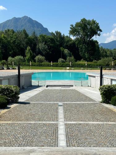 Costa Volpino Apartment | Appartamento Bersaglio