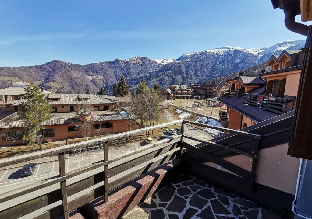 Montecampione Apartment | Appartamento "Dino" Alla Splaza