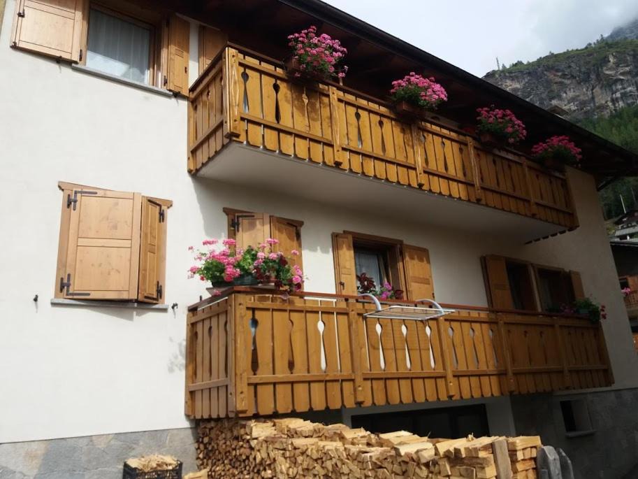 Isolaccia Apartment | Appartamento Genziana