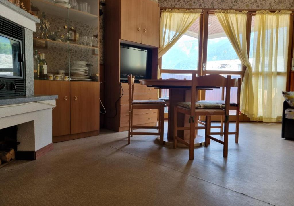 Chiesa in Valmalenco Apartment | Appartamento Chiesa in Valmalenco