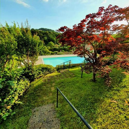 Soiano del Lago Apartment | Appartamento Stropea con giardino privato e piscina