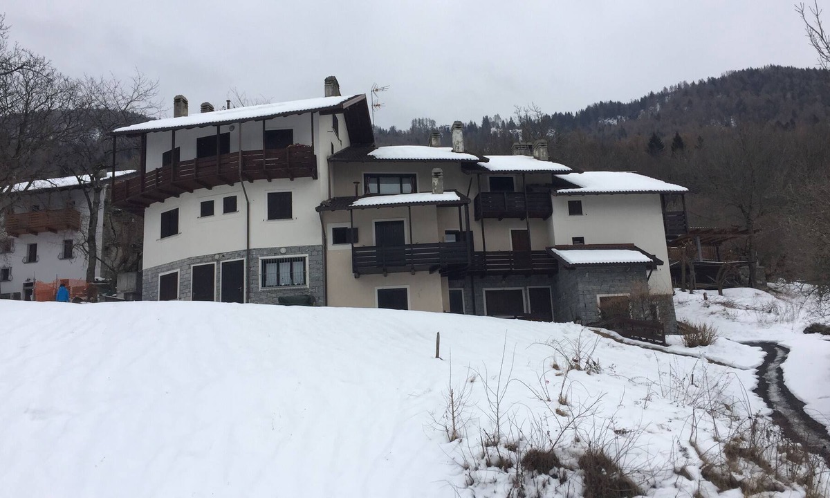 Villa di Tirano Apartment | Aprica bike and sky apartment in a small complex of 8 residential units