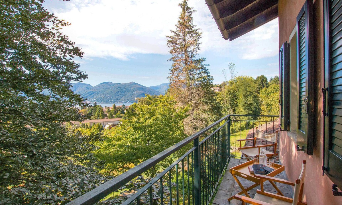 Luino Apartment | Awesome apartment in Luino (VR)