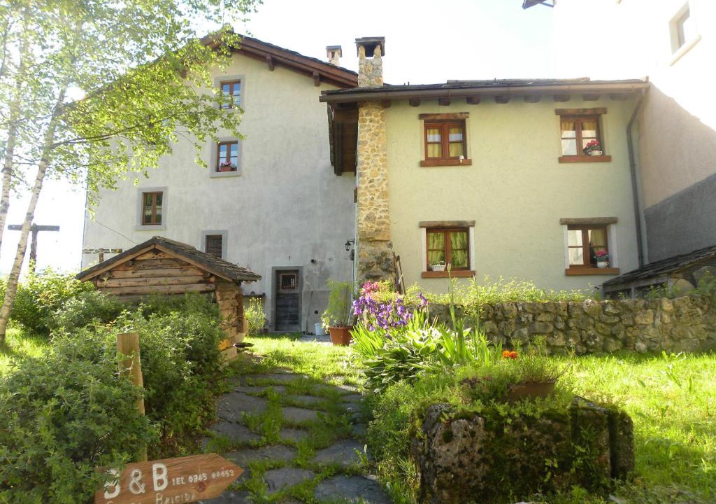 Santa Brigida Bed & Breakfast | B&B Santa Brigida