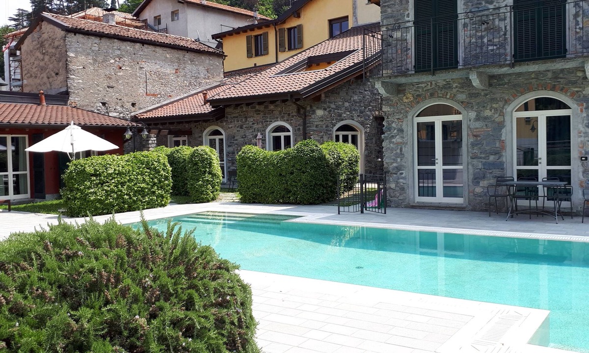 Bellagio Apartment | BELLAGIO DREAMS APT ONLY 100MT FROM THE LAKE/BEACH-THE DREAM BETWEEN LAKE AND MOUNTAINS